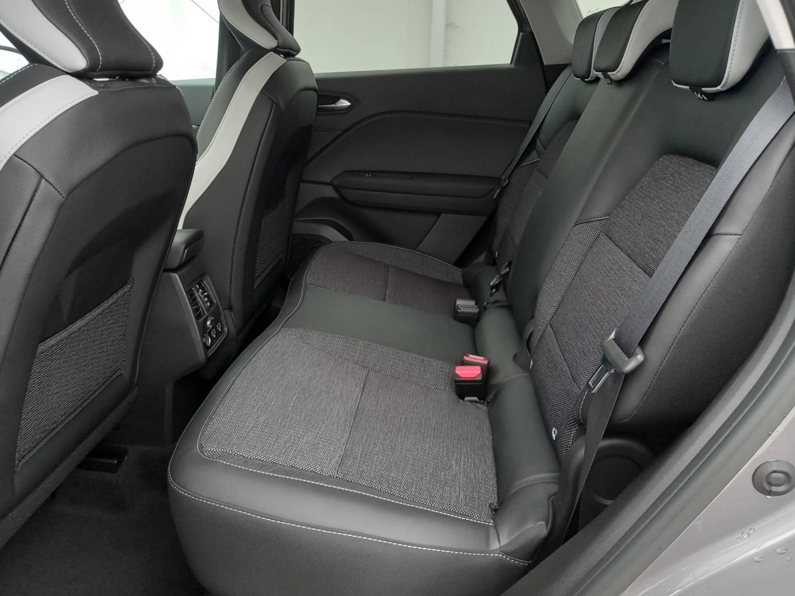 RENAULT - CAPTUR - #193307 - 8