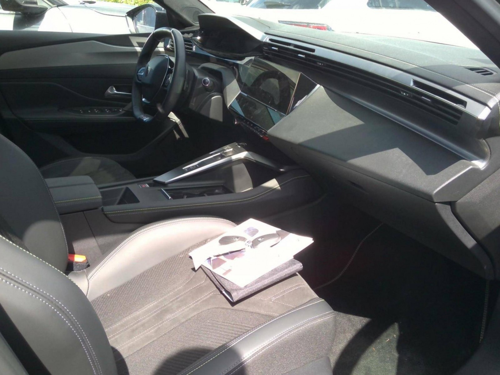 PEUGEOT - 308 - #201869 - 6