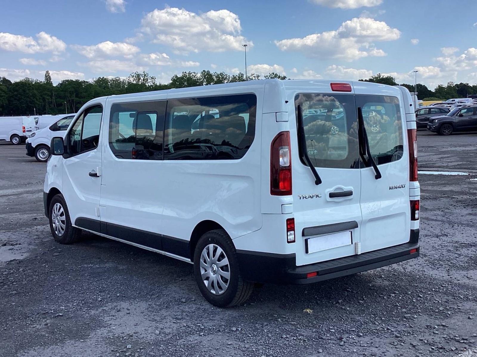 RENAULT - TRAFIC COMBI - #202057 - 1