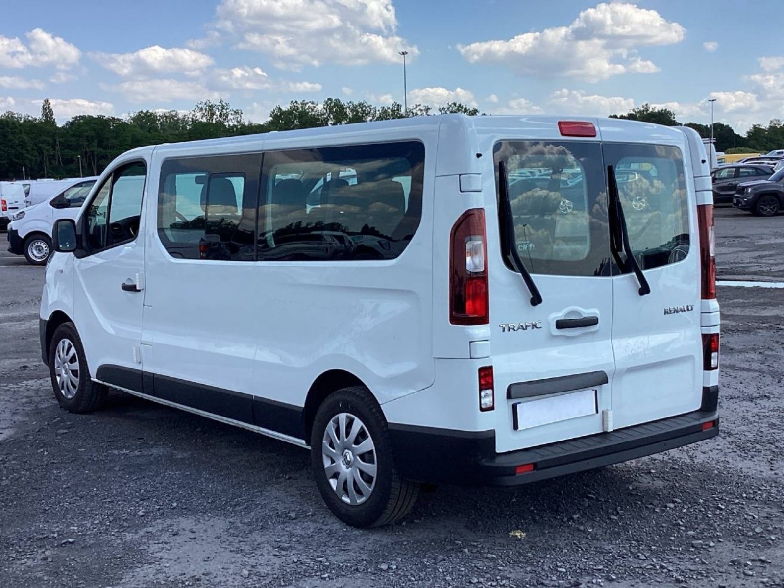 RENAULT - TRAFIC COMBI - #202057 - 17