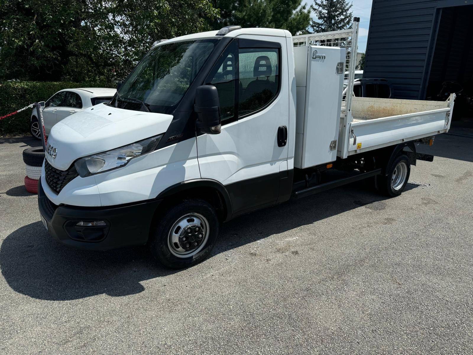 IVECO - DAILY CHASSIS CABINE - #202411 - 0