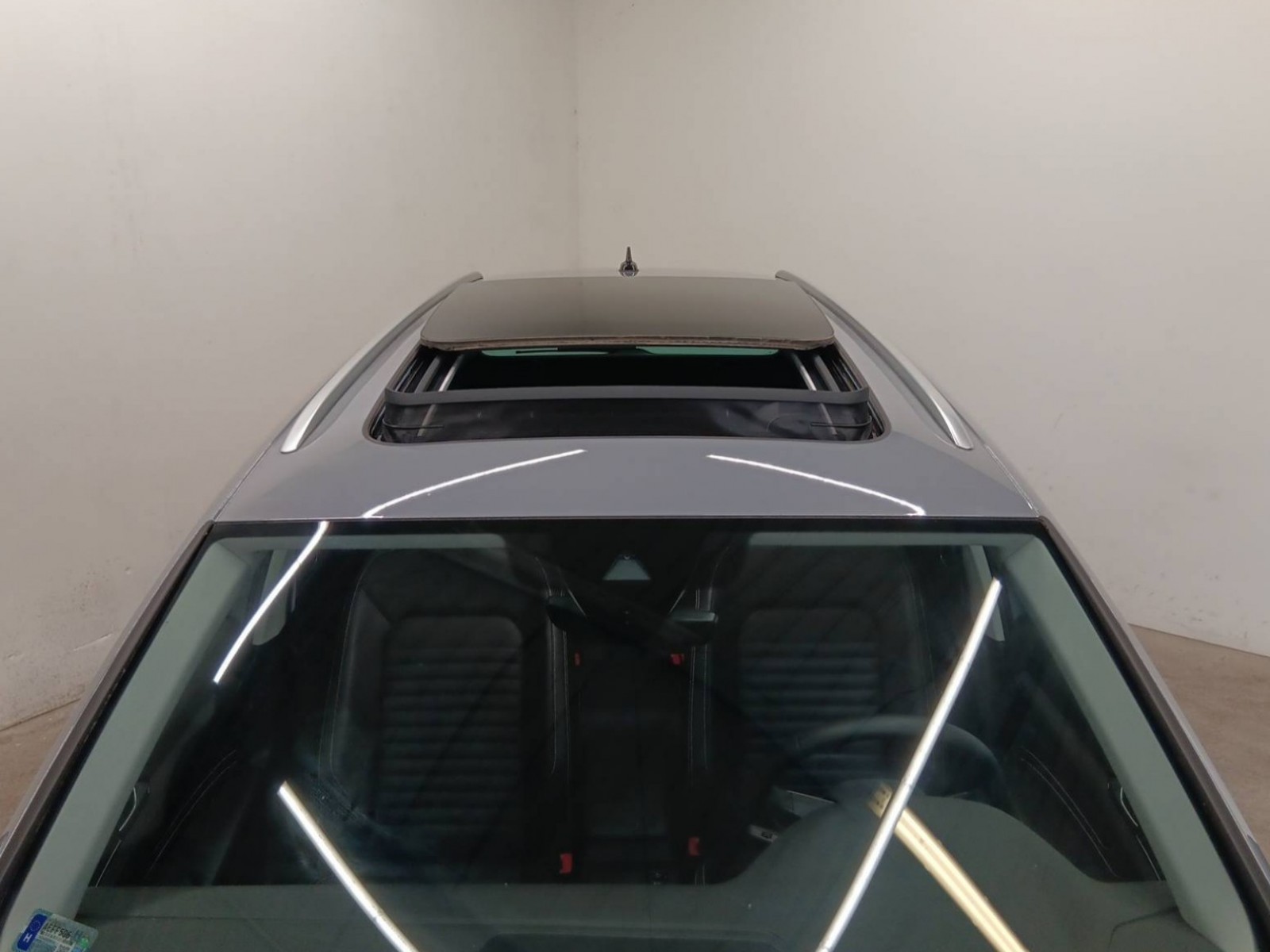 VOLKSWAGEN - PASSAT SW - #188017 - 13