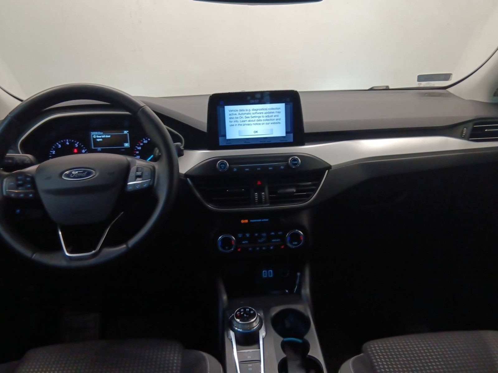 FORD - FOCUS SW - #197819 - 14