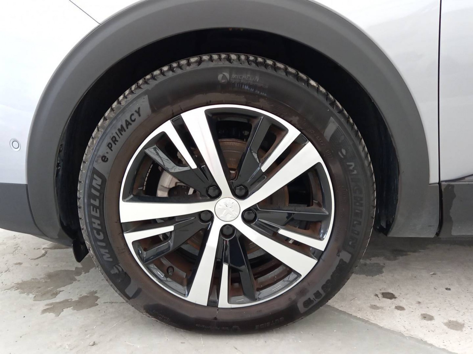 PEUGEOT - 5008 - #201287 - 6