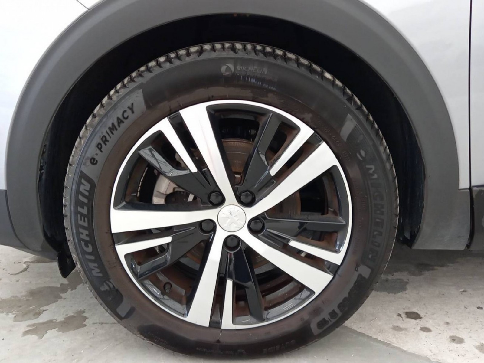 PEUGEOT - 5008 - #201288 - 6