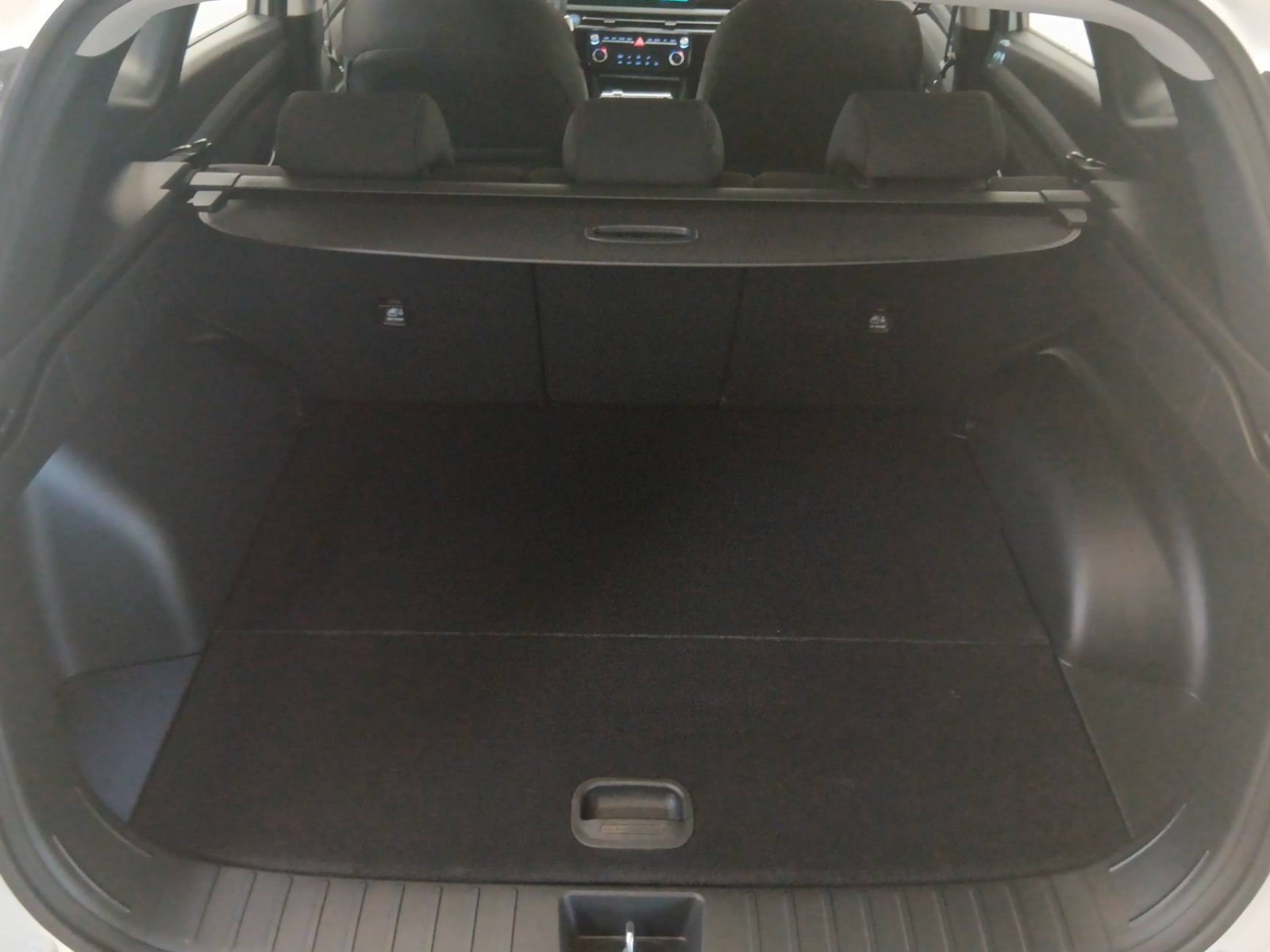 HYUNDAI - TUCSON - #410015 - 3