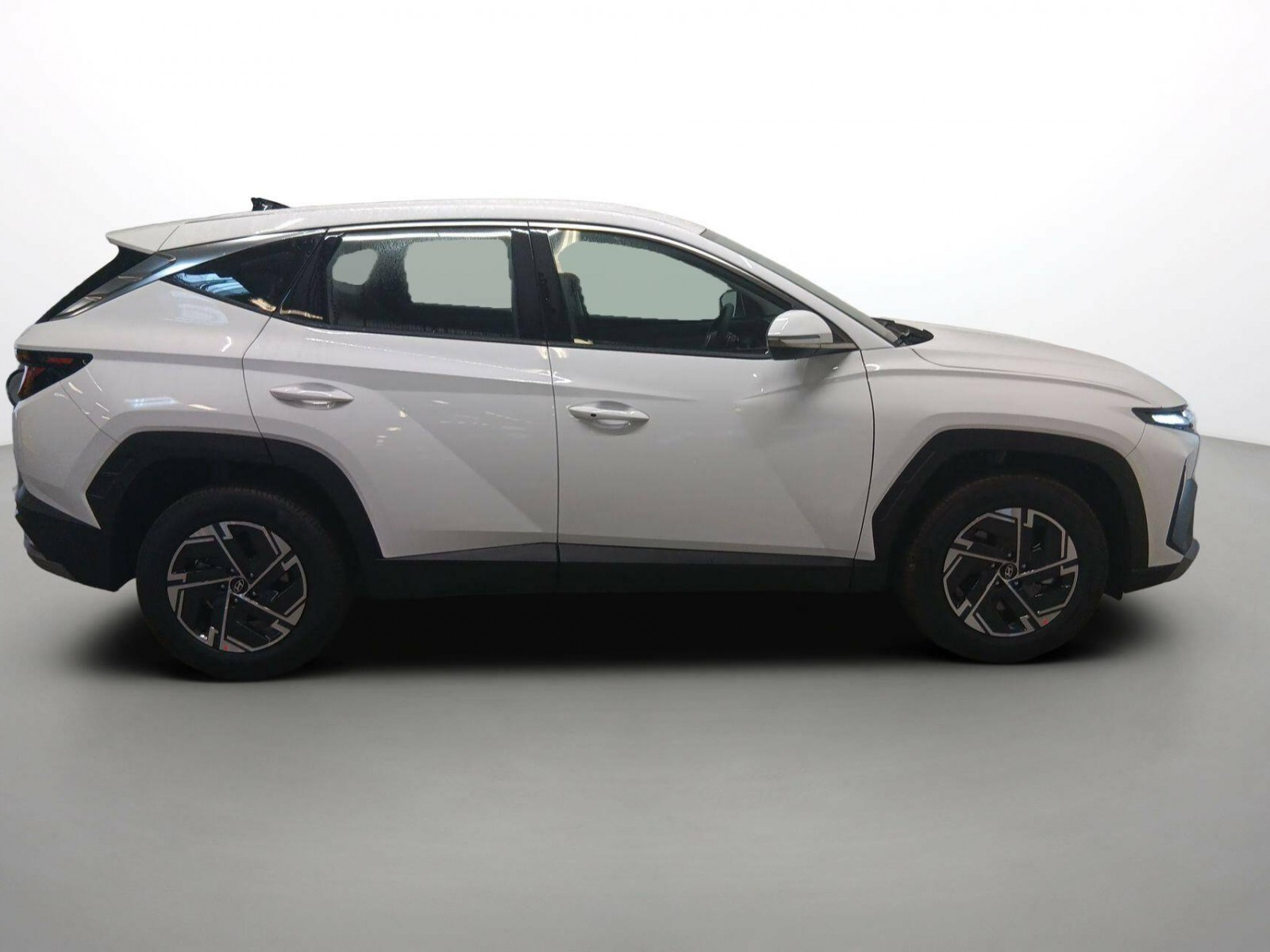 HYUNDAI - TUCSON - #410023 - 6