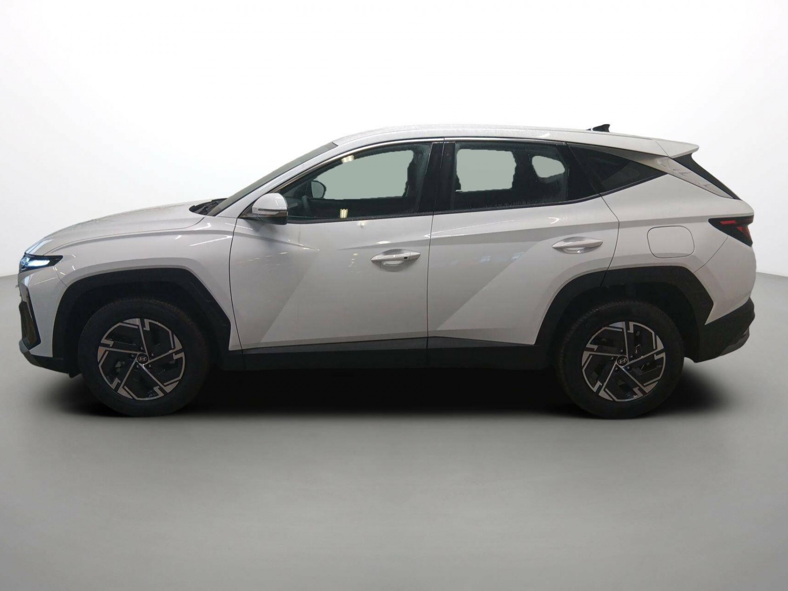 HYUNDAI - TUCSON - #410023 - 7