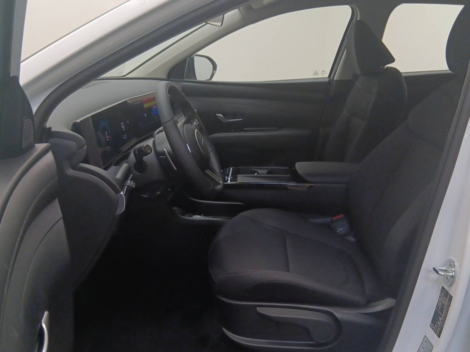 HYUNDAI - TUCSON - #410023 - 30