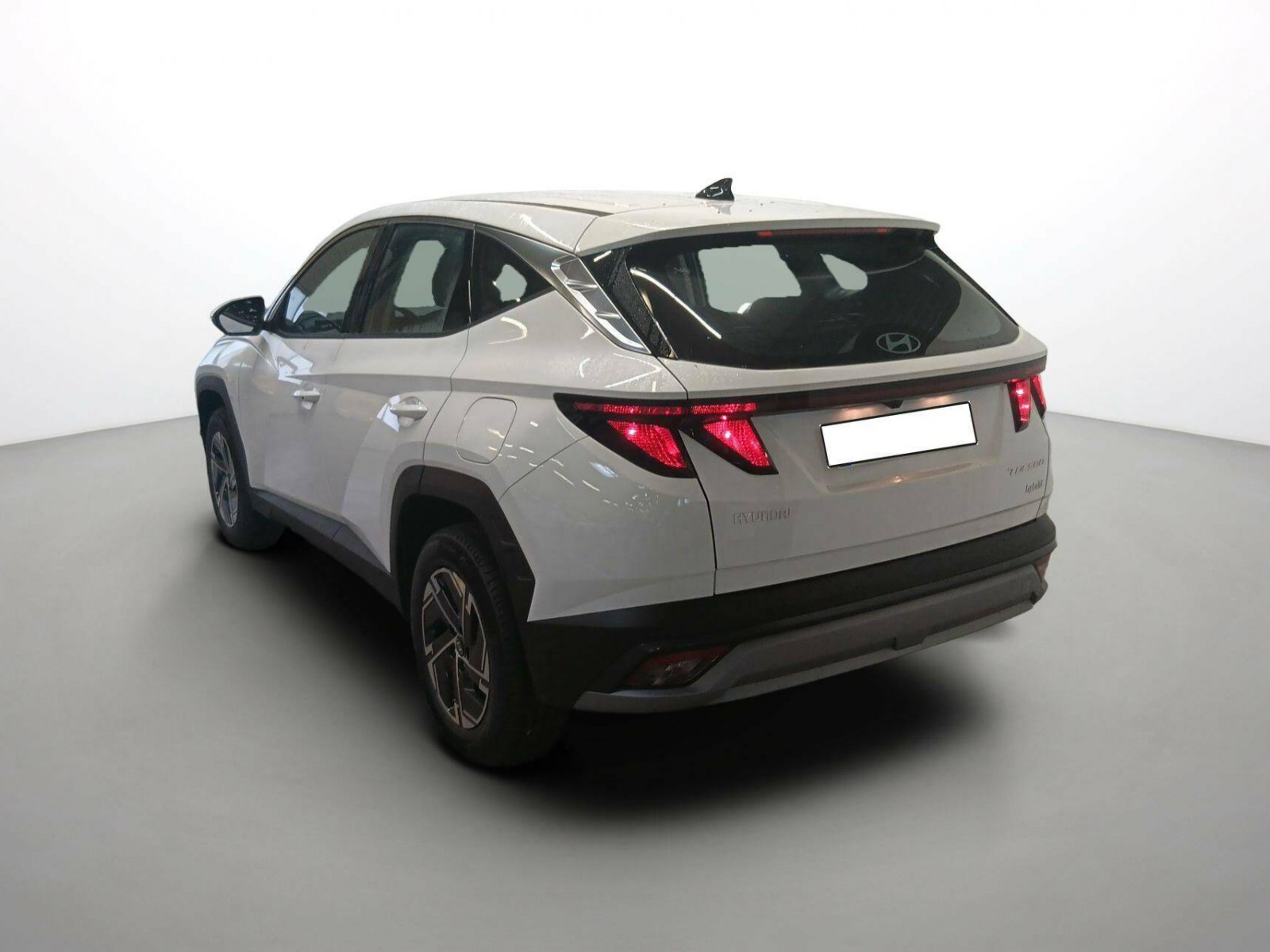 HYUNDAI - TUCSON - #410023 - 14
