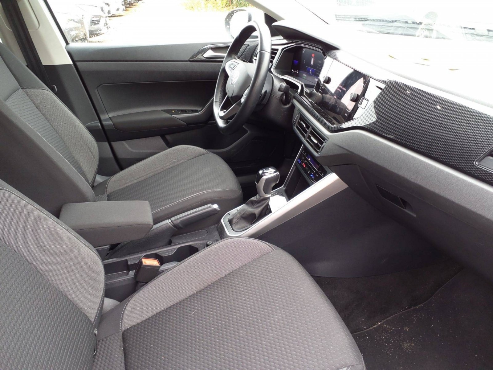 VOLKSWAGEN - TAIGO - #411507 - 1