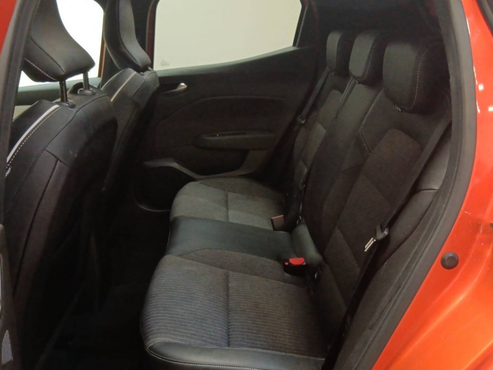 RENAULT - CLIO V - #333700 - 29