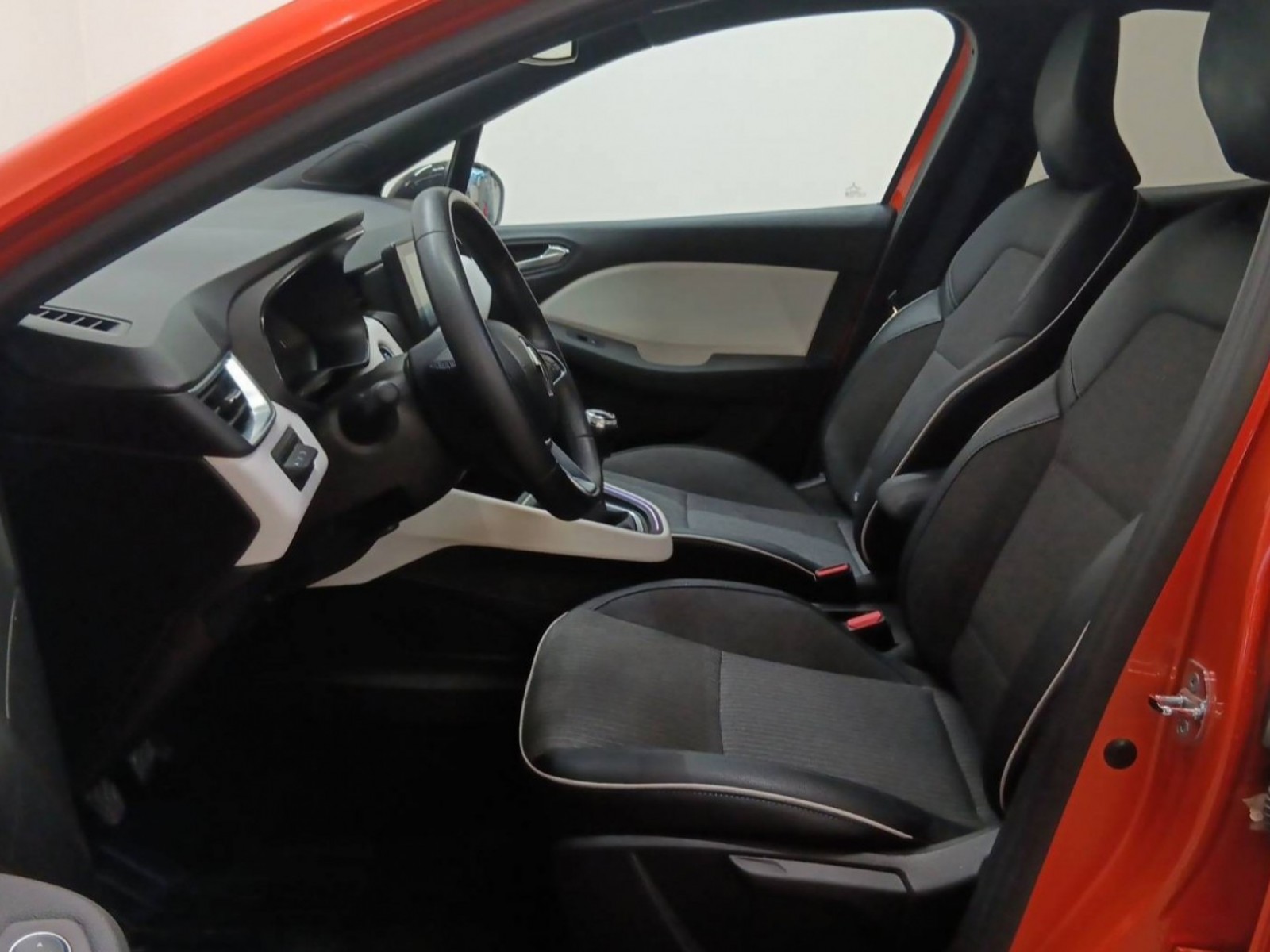 RENAULT - CLIO V - #333697 - 28