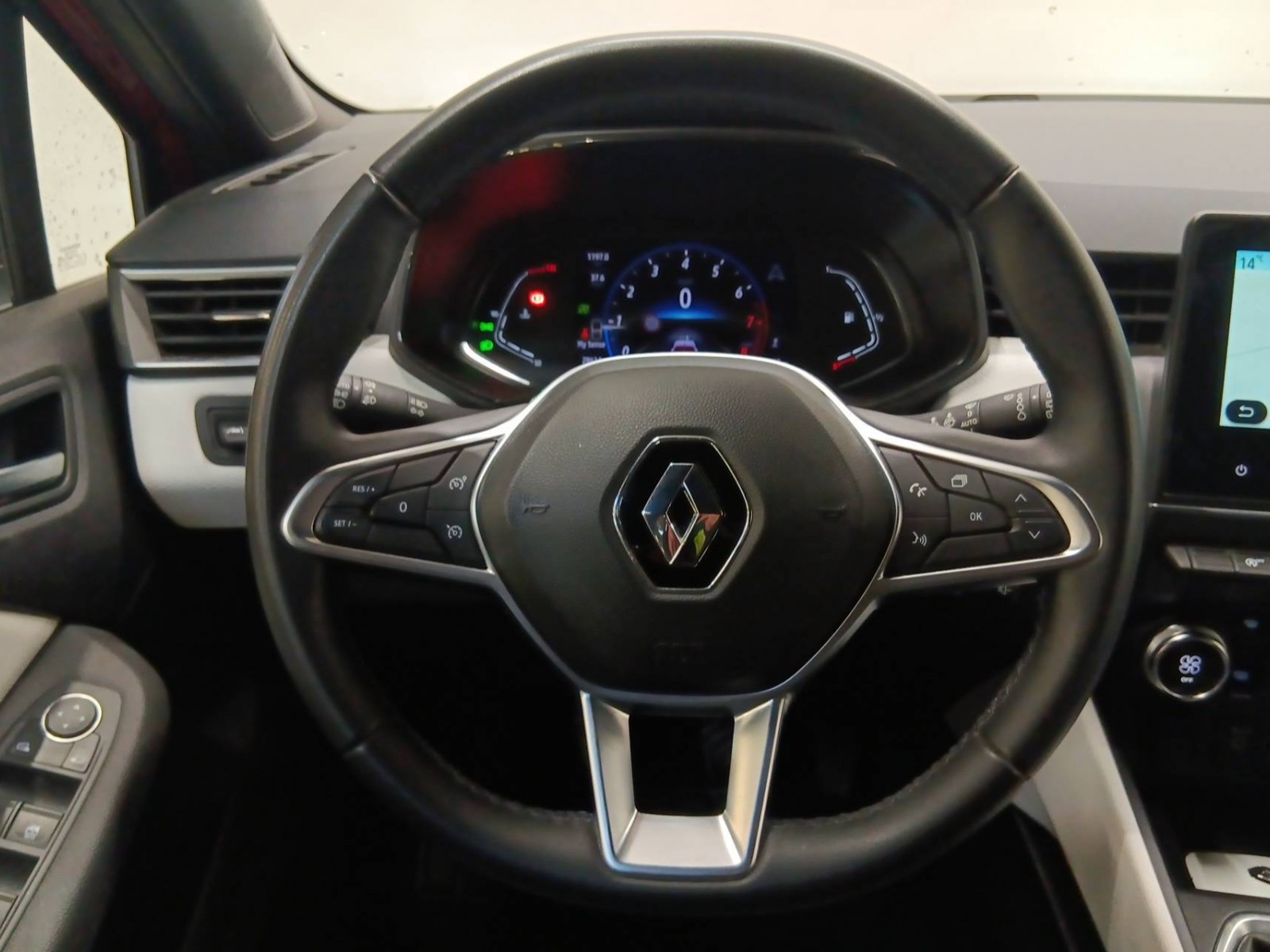 RENAULT - CLIO V - #333701 - 10