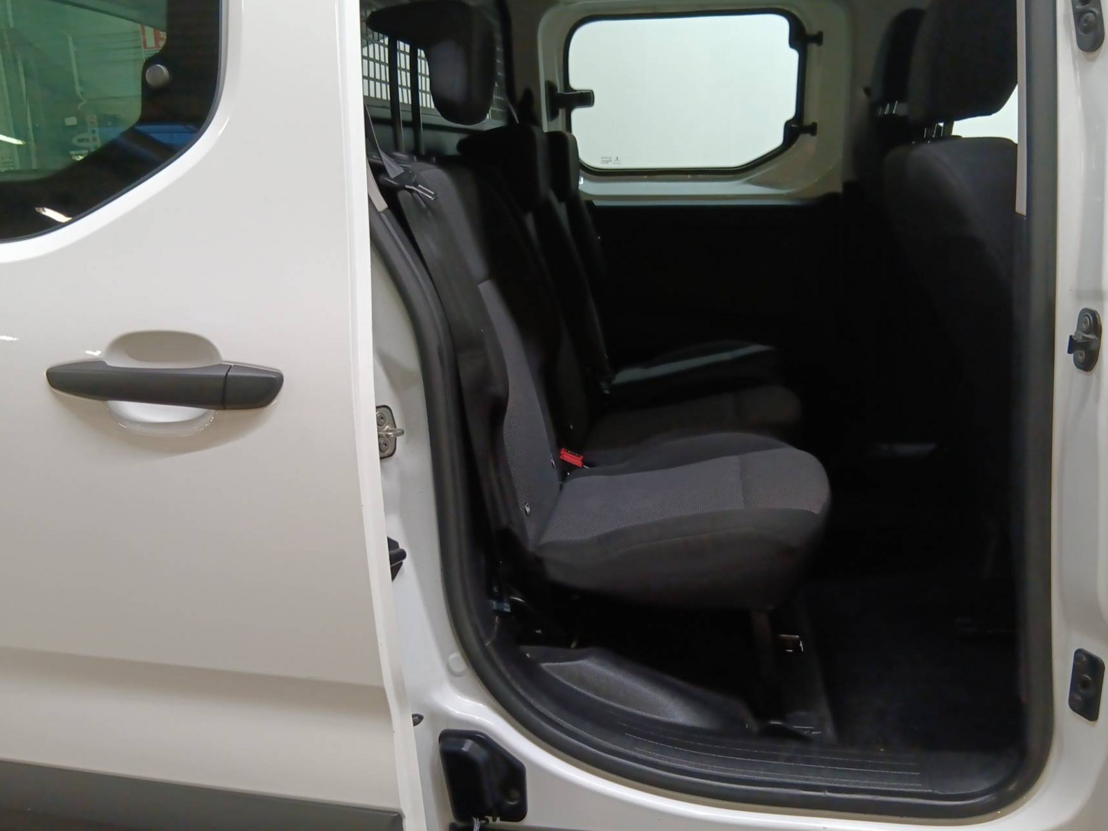 PEUGEOT - RIFTER - #408933 - 8