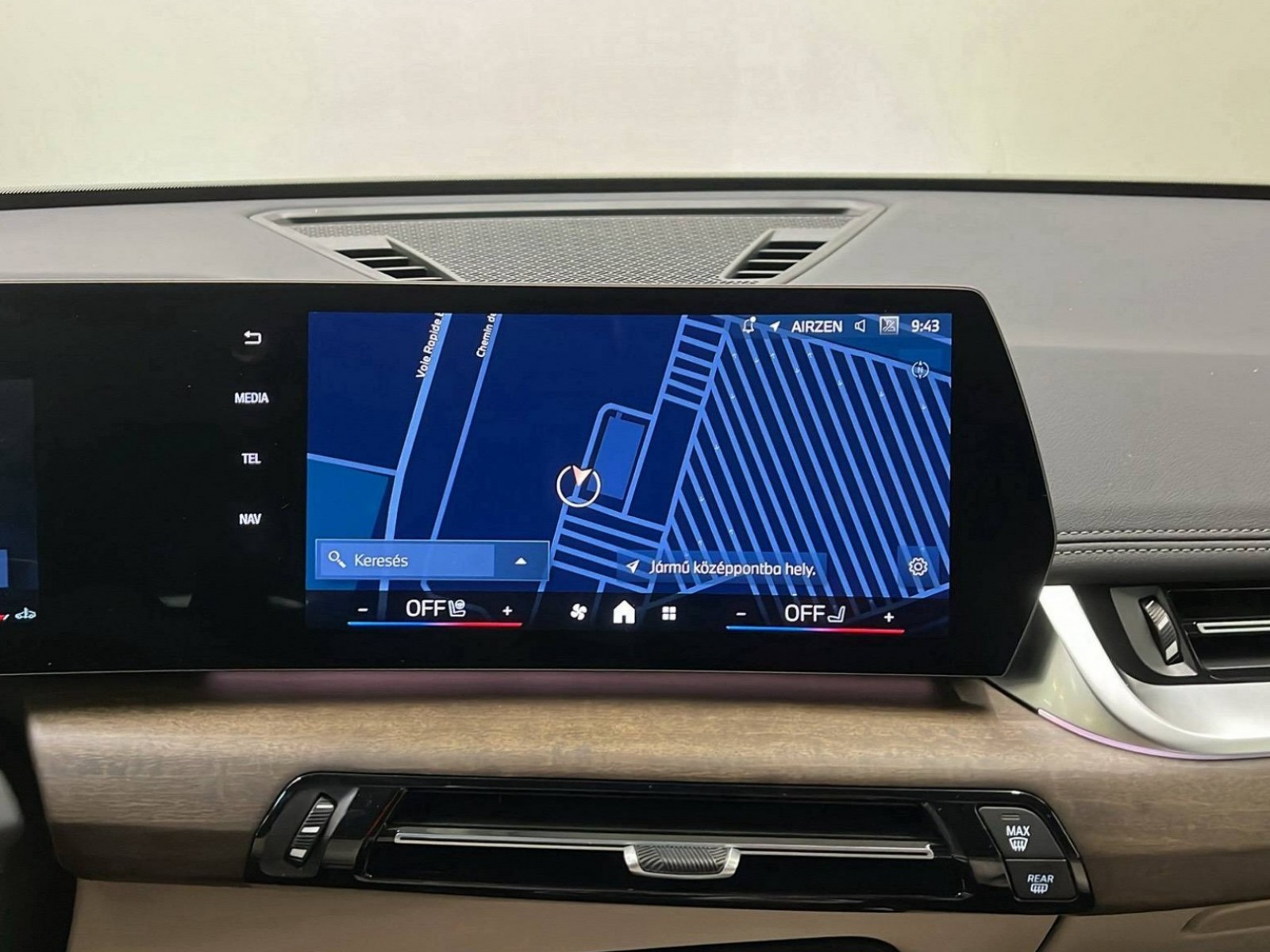 BMW - X1 U11 - #331119 - 32