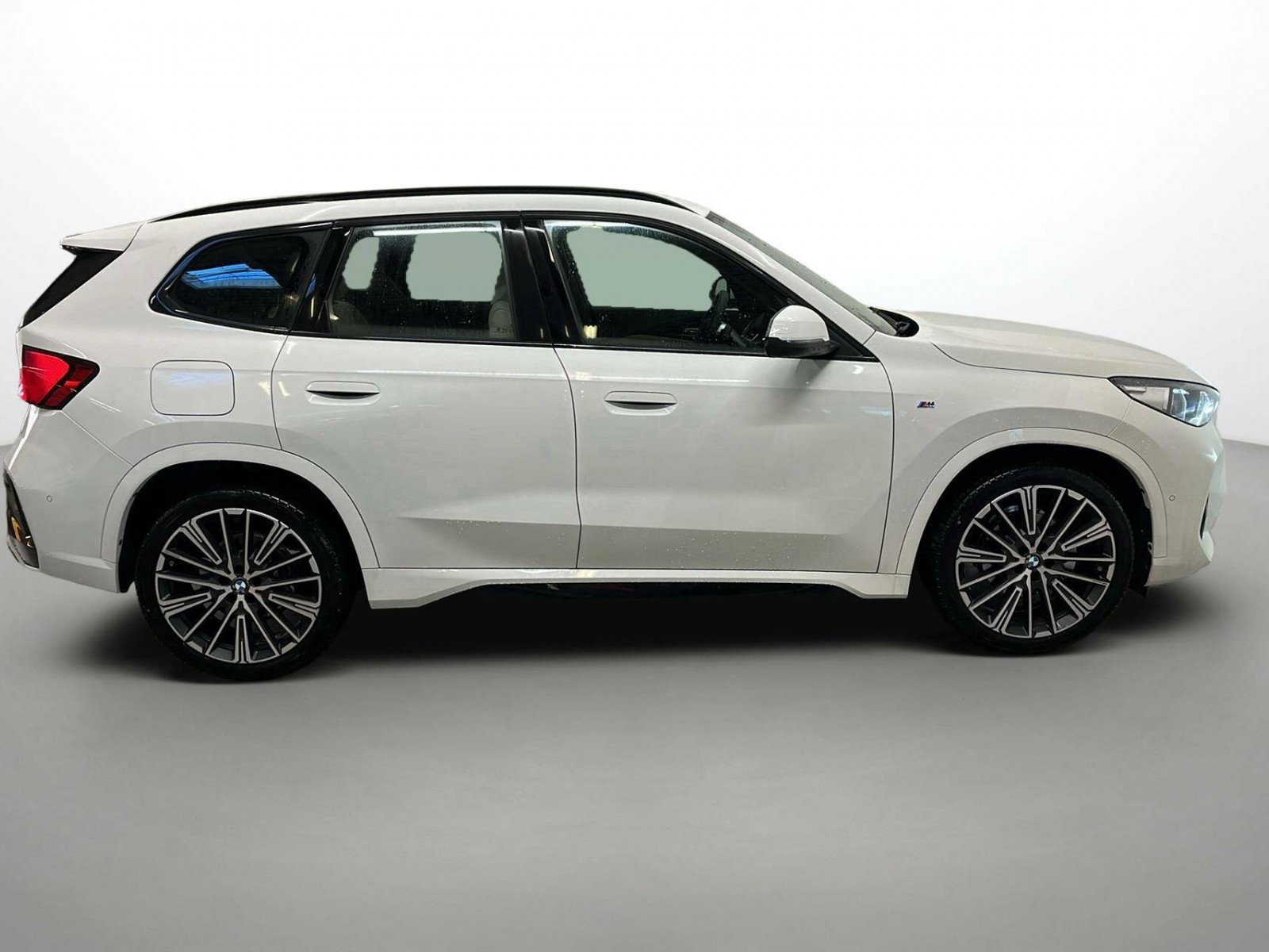 BMW - X1 U11 - #331119 - 15