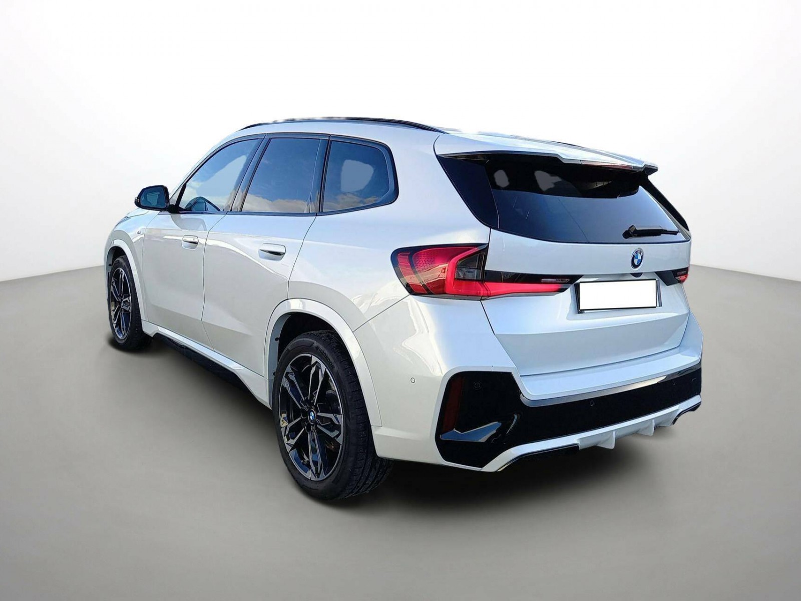 BMW - X1 U11 - #400764 - 2