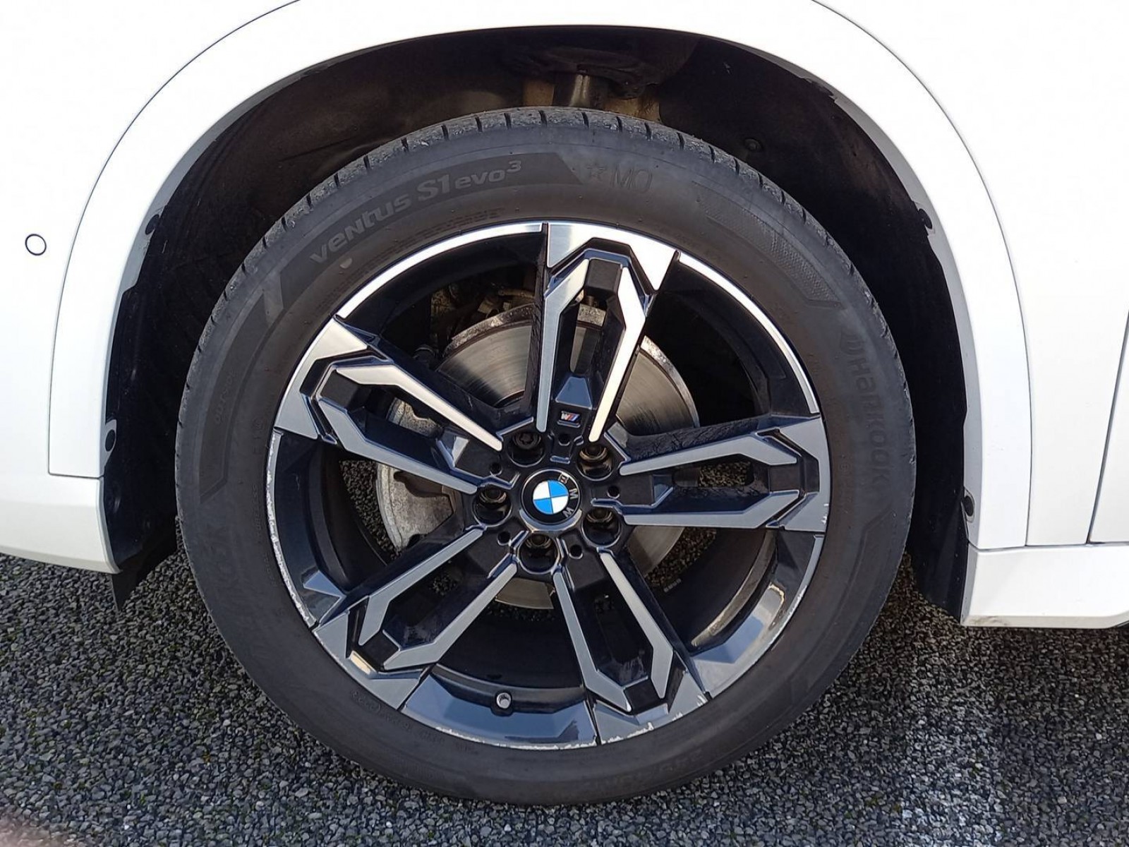 BMW - X1 U11 - #400764 - 6