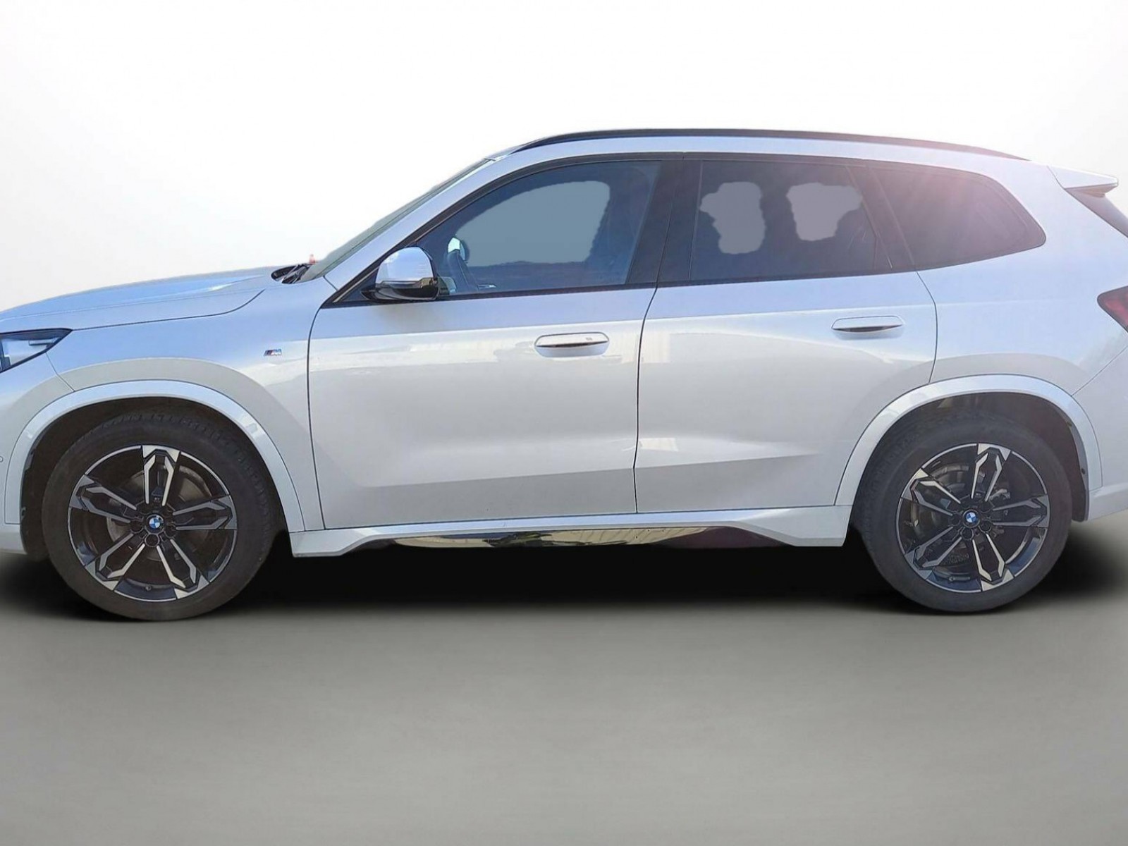 BMW - X1 U11 - #400764 - 33