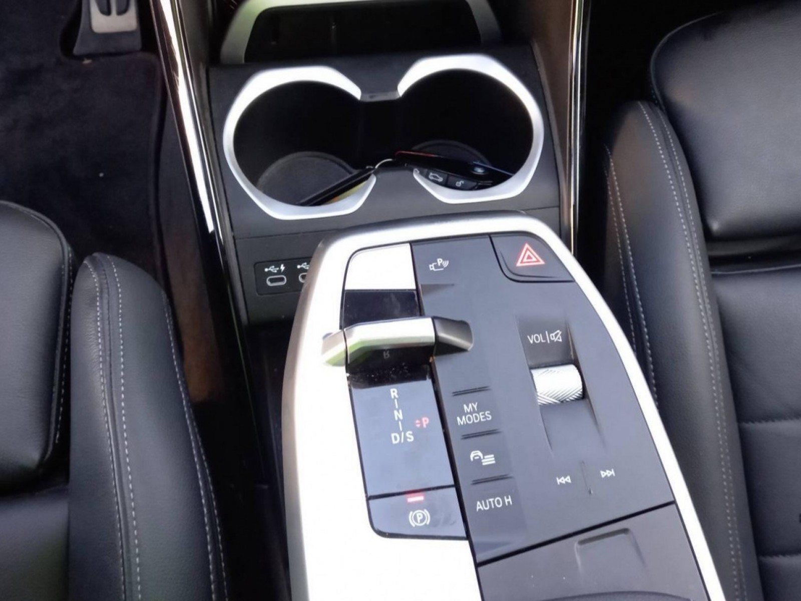 BMW - X1 U11 - #400764 - 31