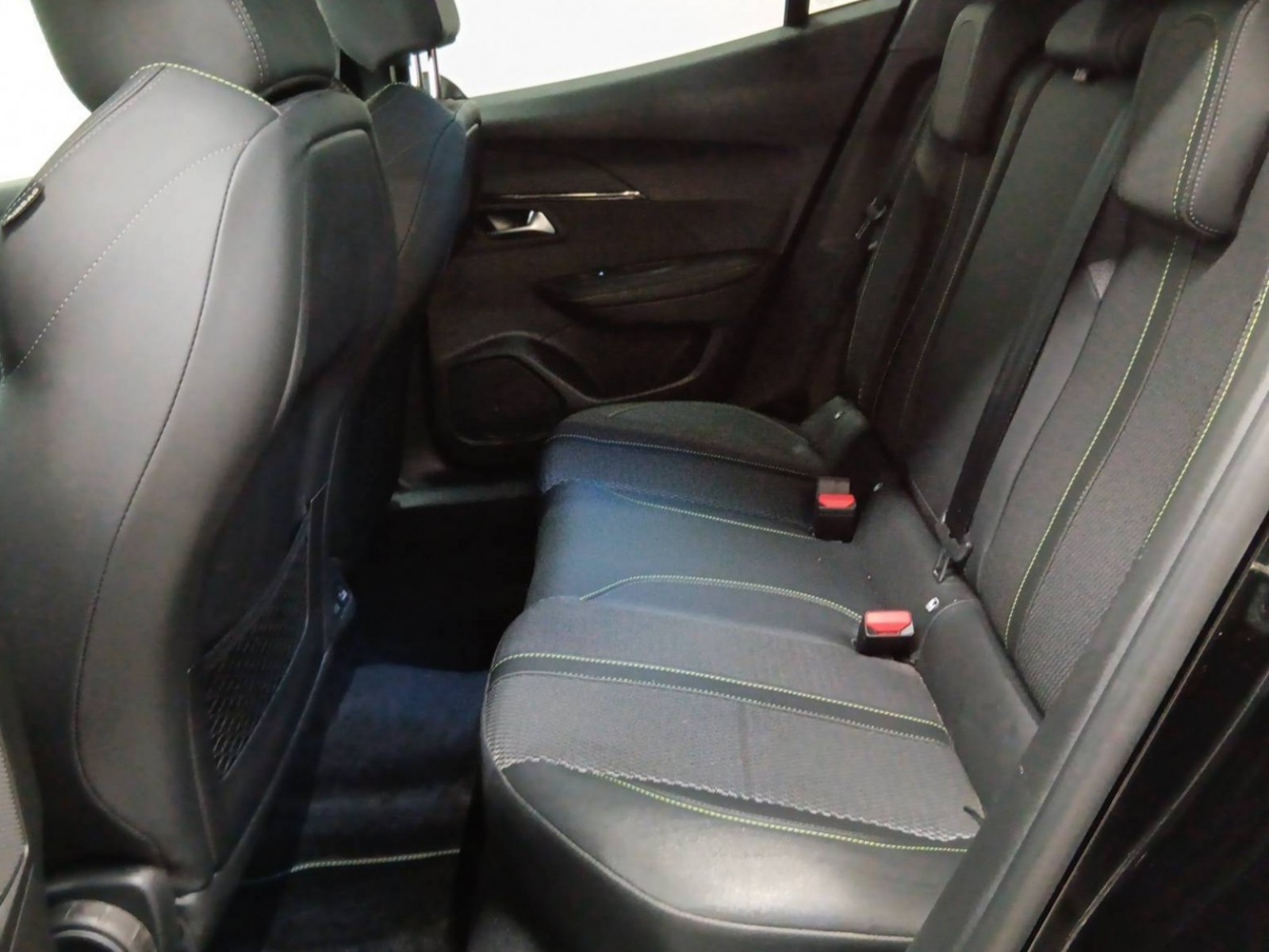 PEUGEOT - 2008 - #384101 - 24