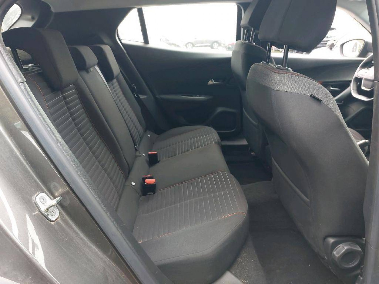 PEUGEOT - 2008 BUSINESS - #433601 - 5