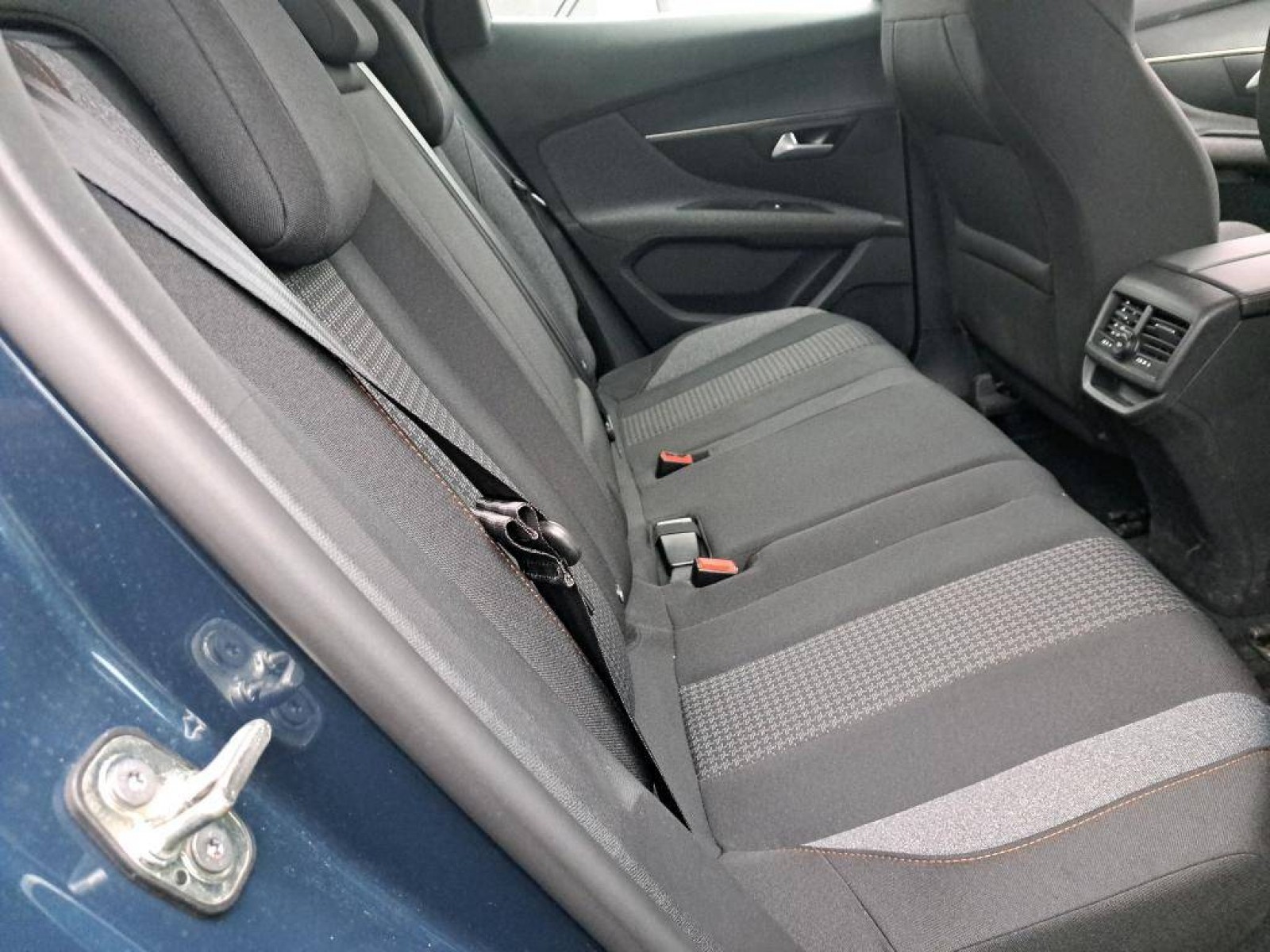 PEUGEOT - 3008 BUSINESS - #433602 - 4