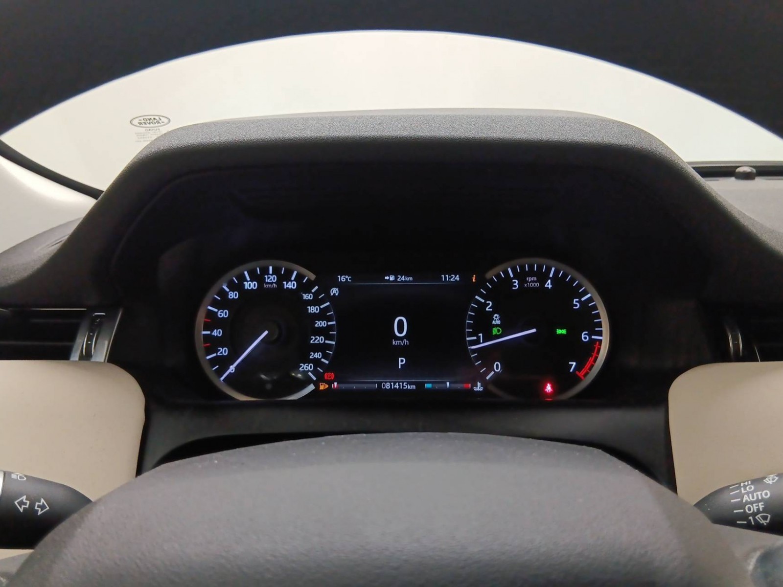 LAND ROVER - DISCOVERY SPORT - #402639 - 12