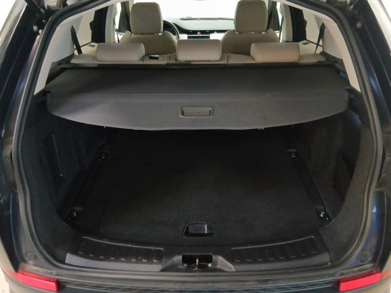 LAND ROVER - DISCOVERY SPORT - #402639 - 13