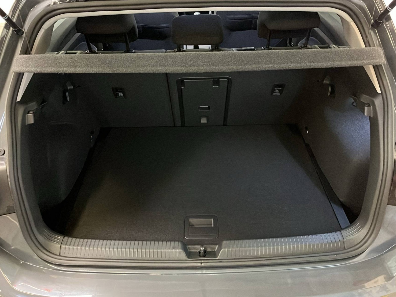 VOLKSWAGEN - GOLF - #361537 - 13