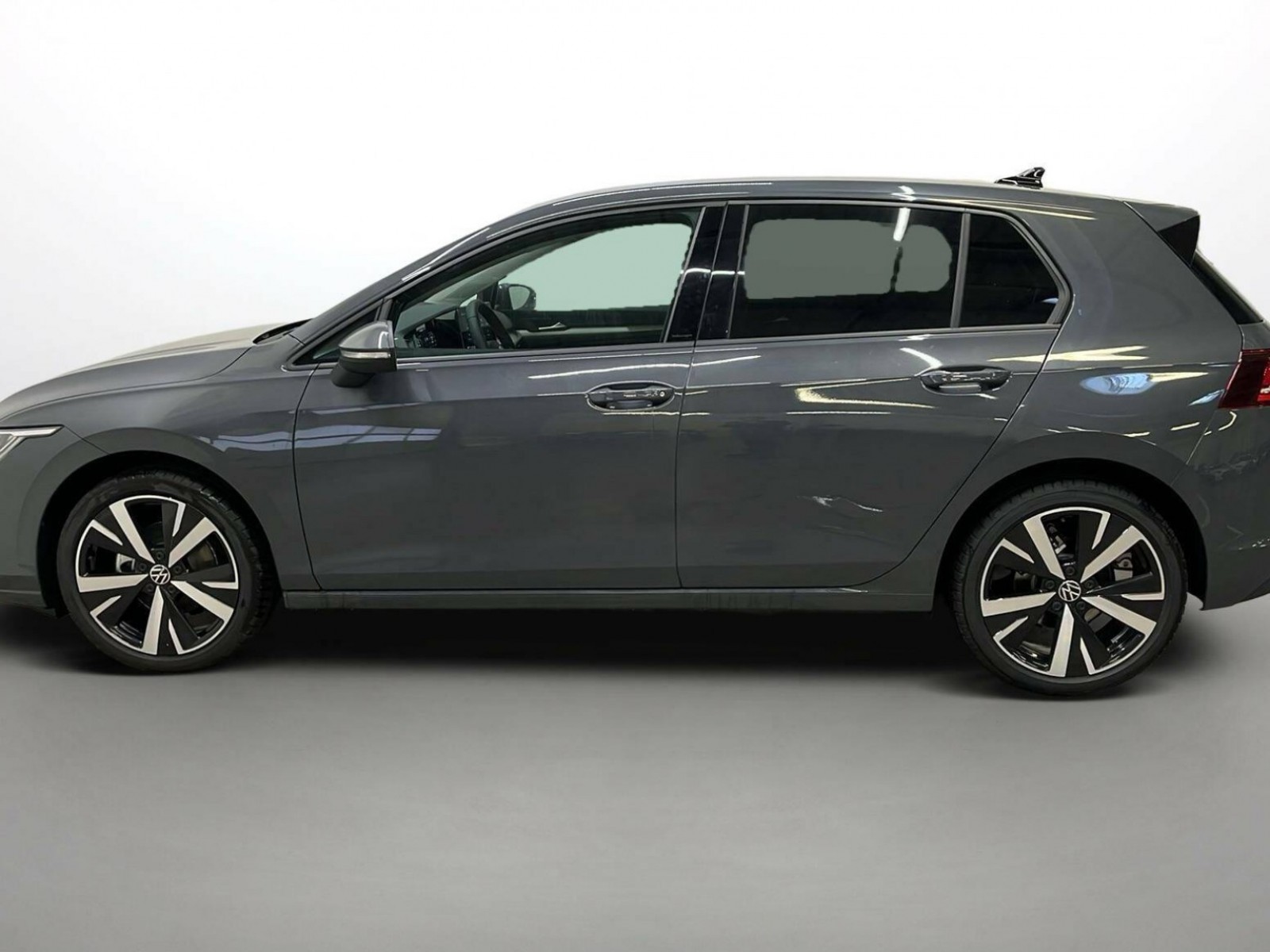 VOLKSWAGEN - GOLF - #361537 - 29