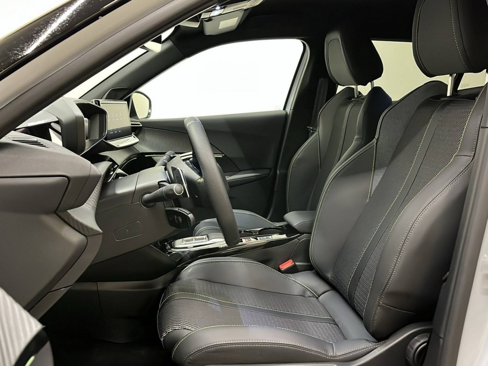 PEUGEOT - 2008 - #196148 - 7