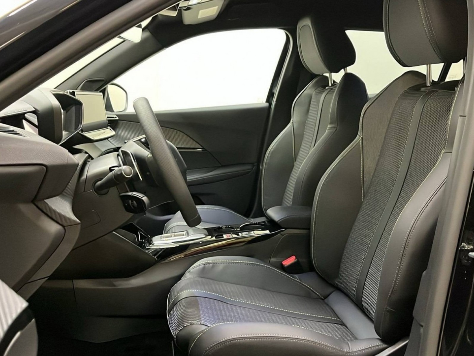PEUGEOT - 2008 - #188371 - 32