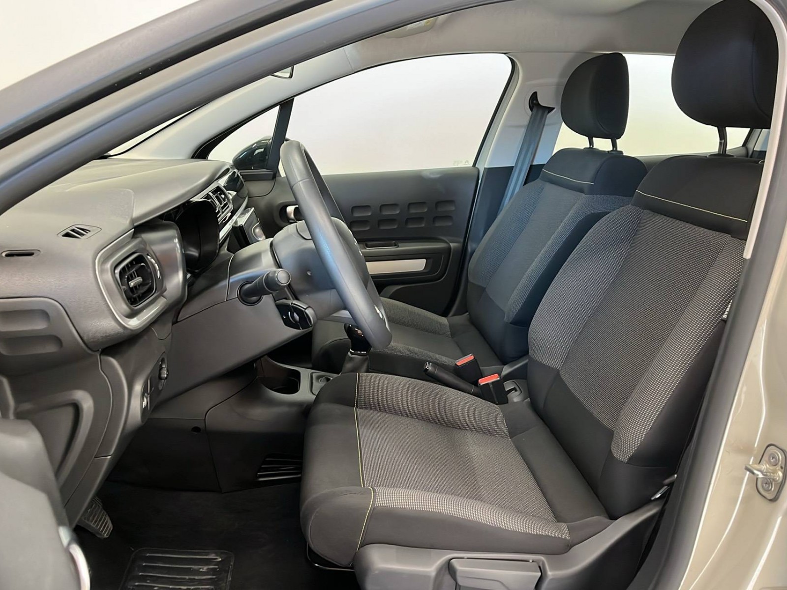 CITROEN - C3 - #384123 - 7