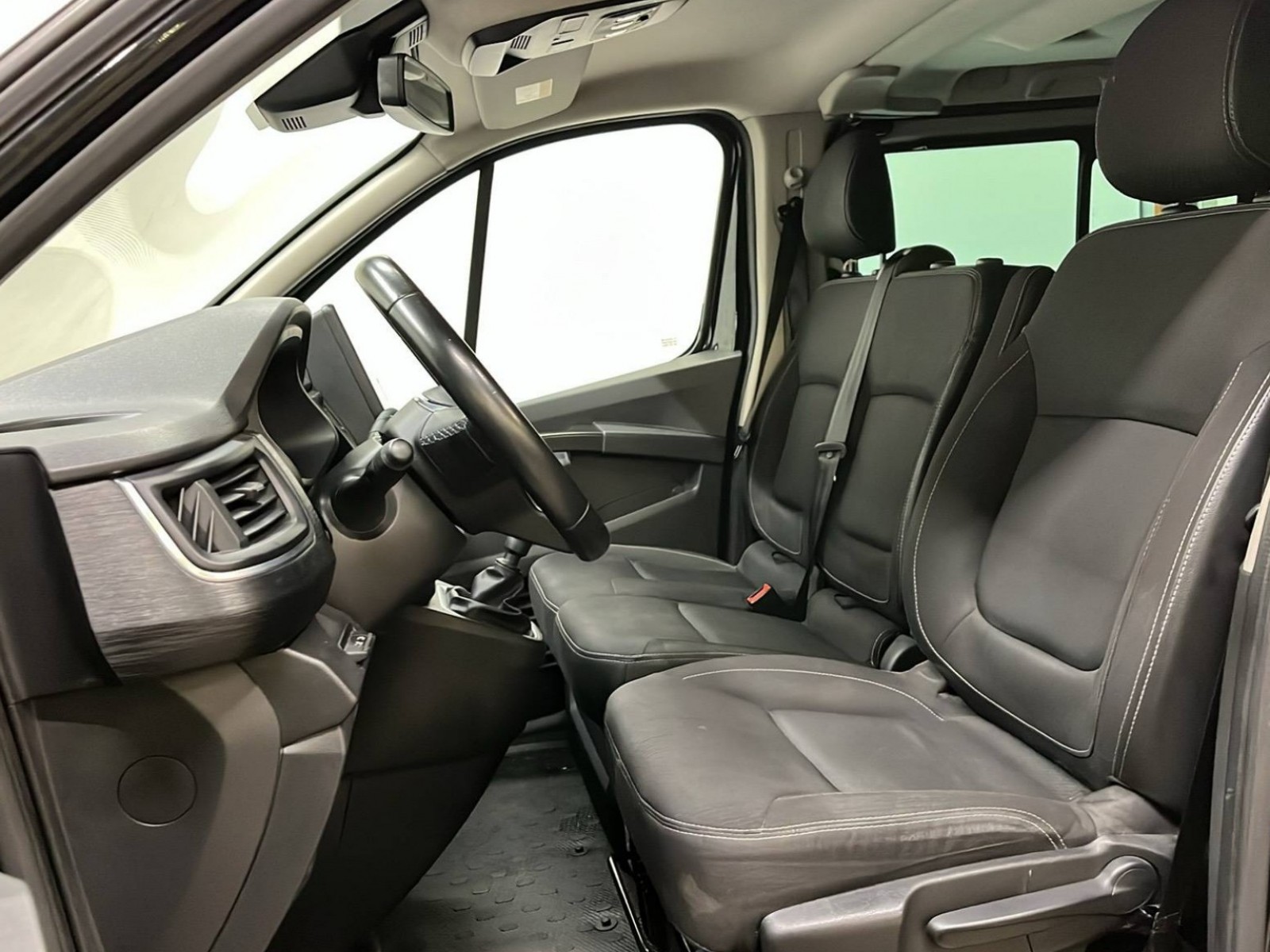 RENAULT - TRAFIC - #431845 - 24
