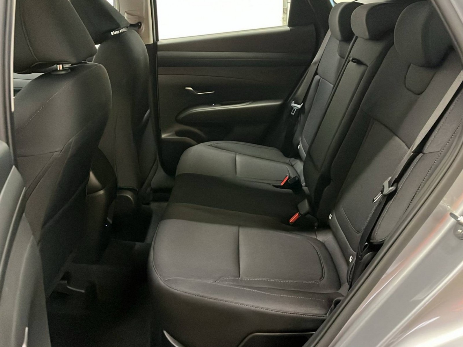 HYUNDAI - TUCSON - #410018 - 8