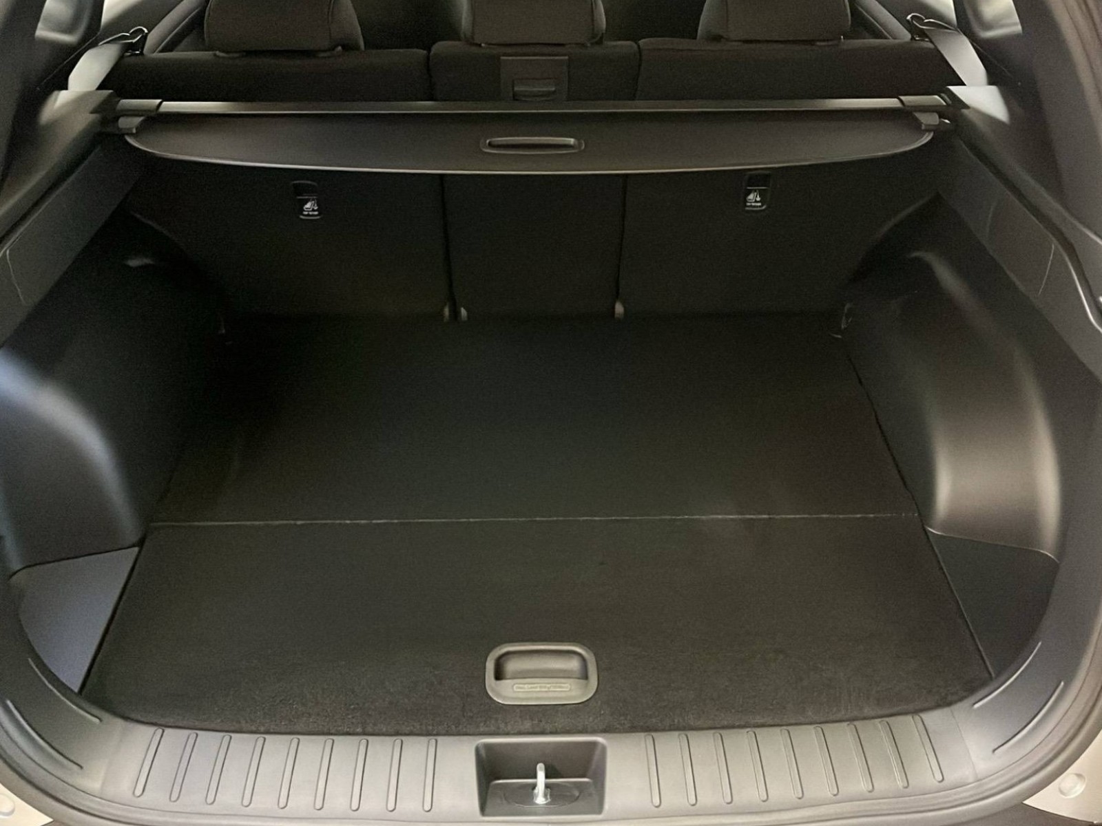 HYUNDAI - TUCSON - #410018 - 13