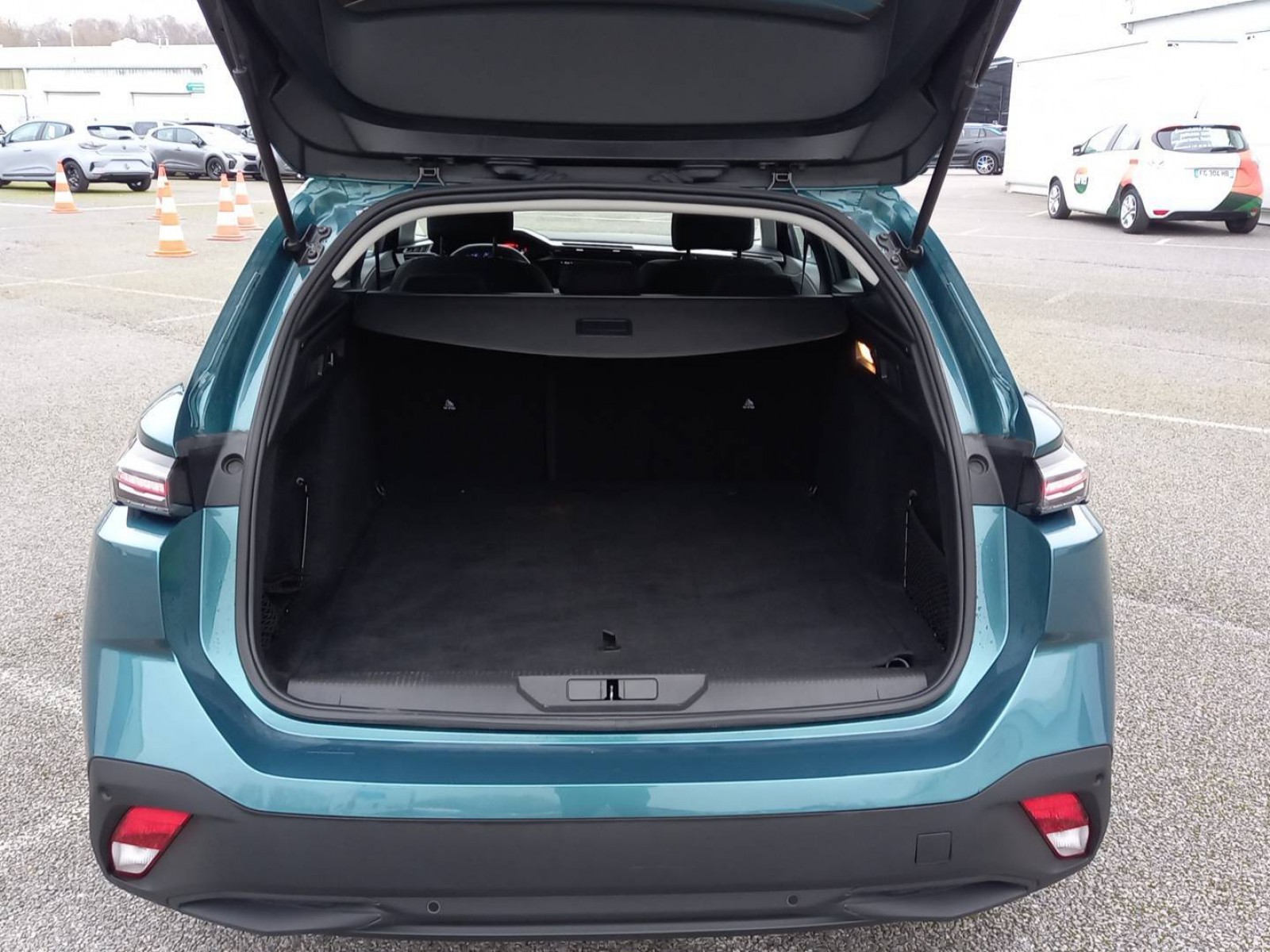 PEUGEOT - 308 SW - #363086 - 13