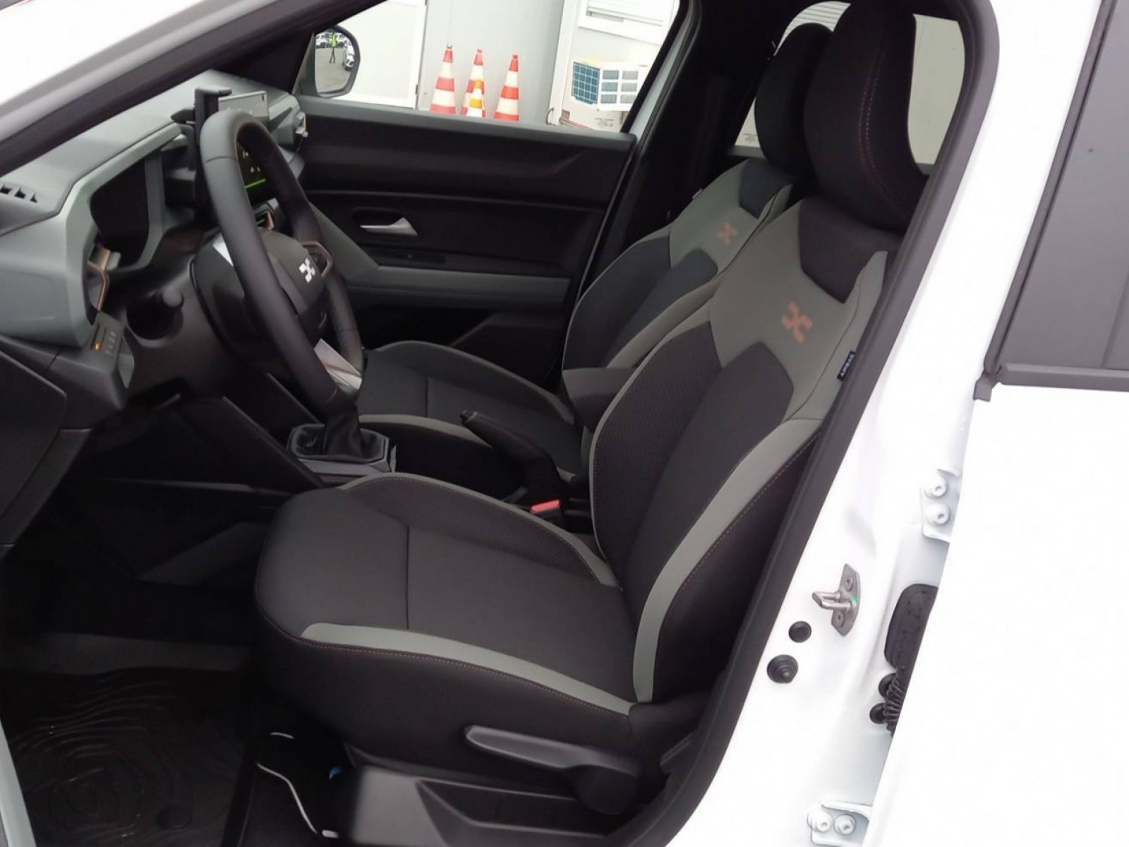 DACIA - DUSTER - #410660 - 7