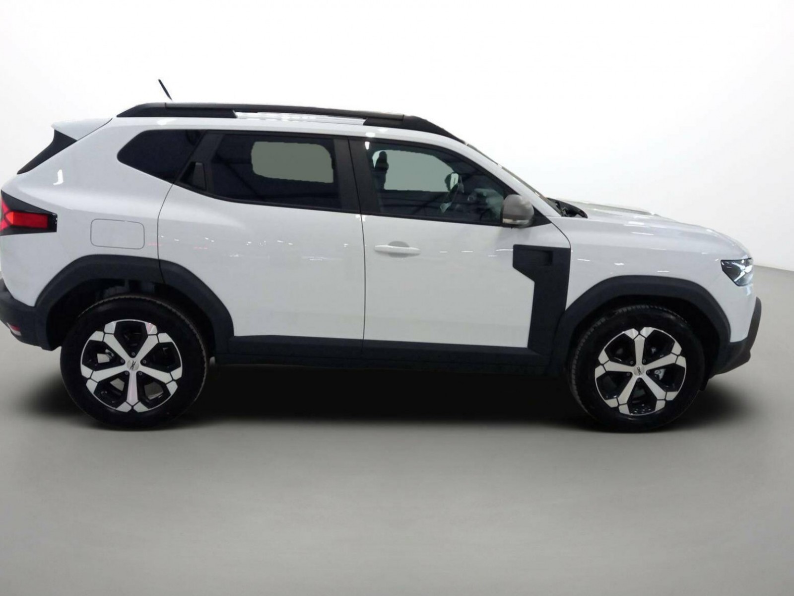 DACIA - DUSTER - #410662 - 32