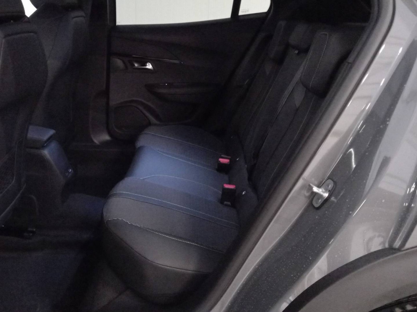 PEUGEOT - 2008 - #188404 - 8