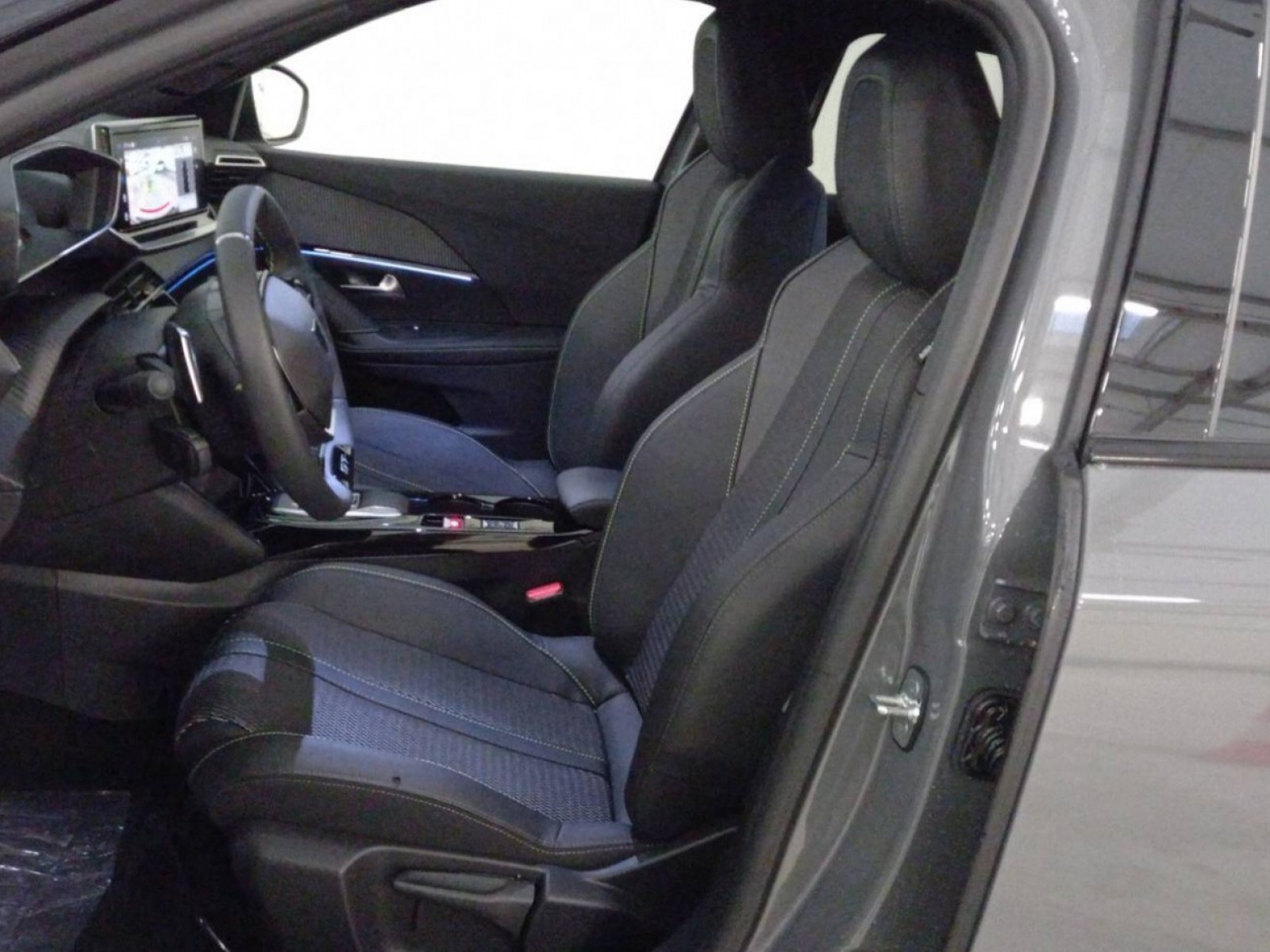 PEUGEOT - 2008 - #188404 - 23