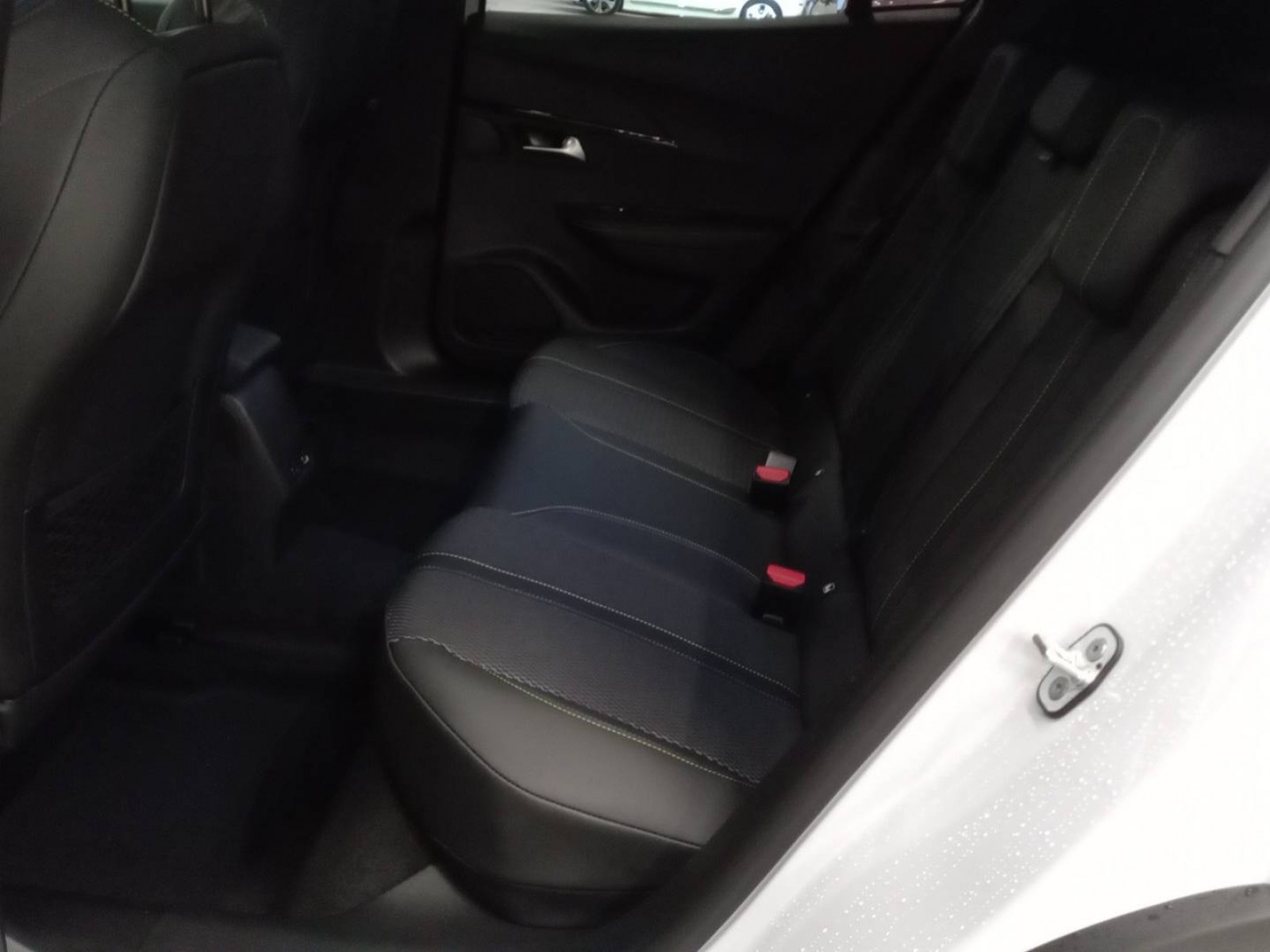 PEUGEOT - 2008 - #188411 - 8