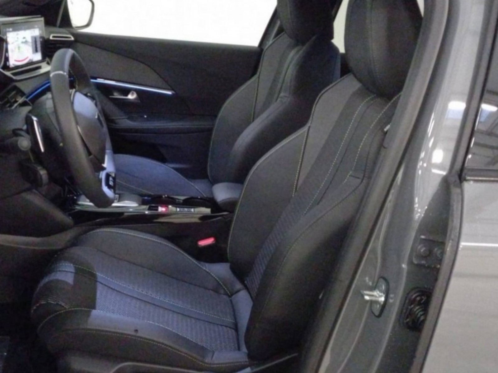 PEUGEOT - 2008 - #188348 - 28