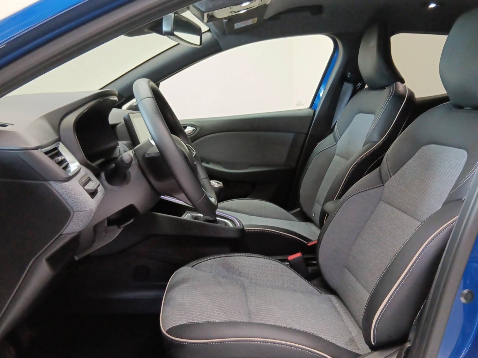RENAULT - CLIO V - #333179 - 23