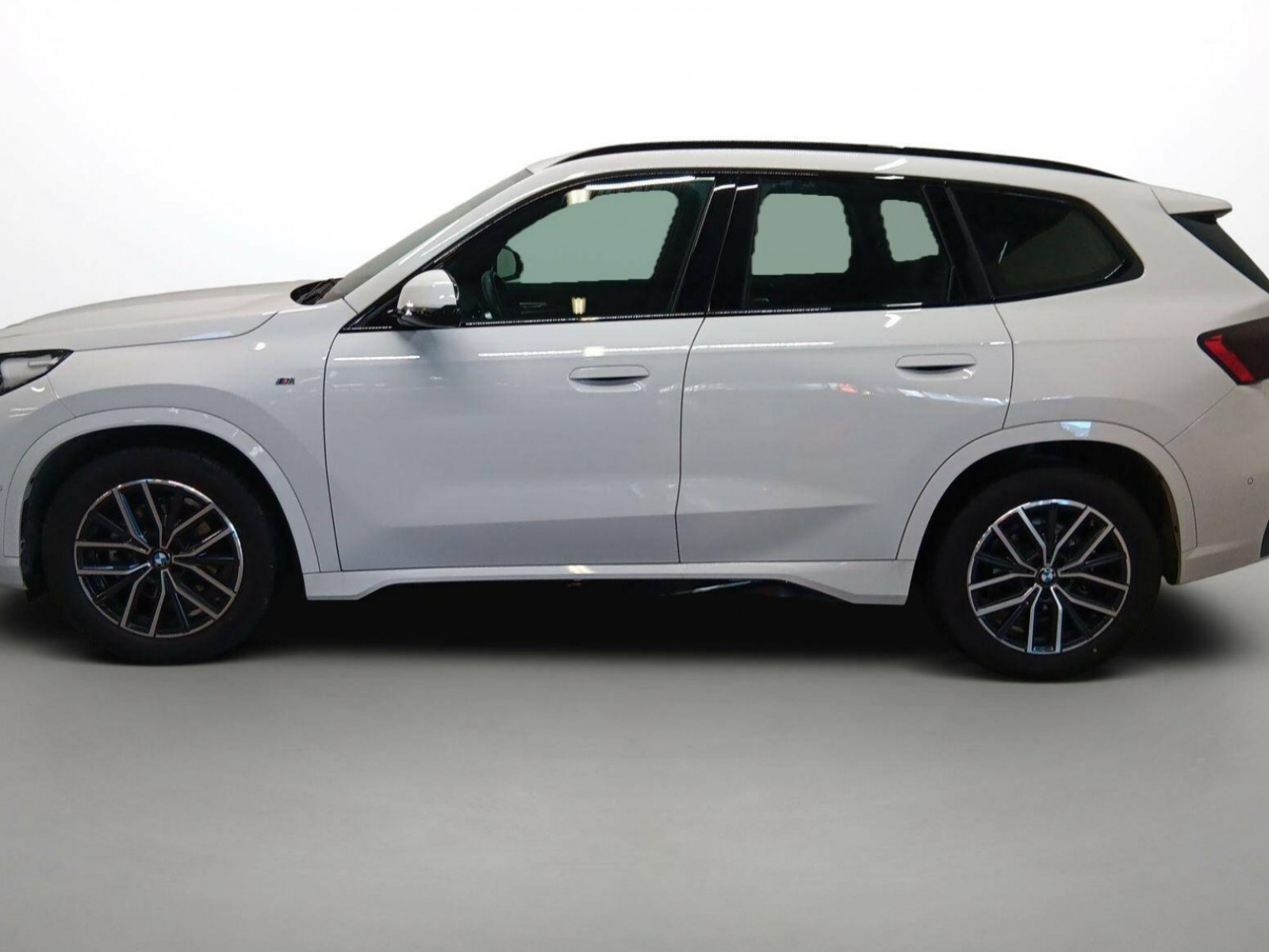 BMW - X1 U11 - #454198 - 33