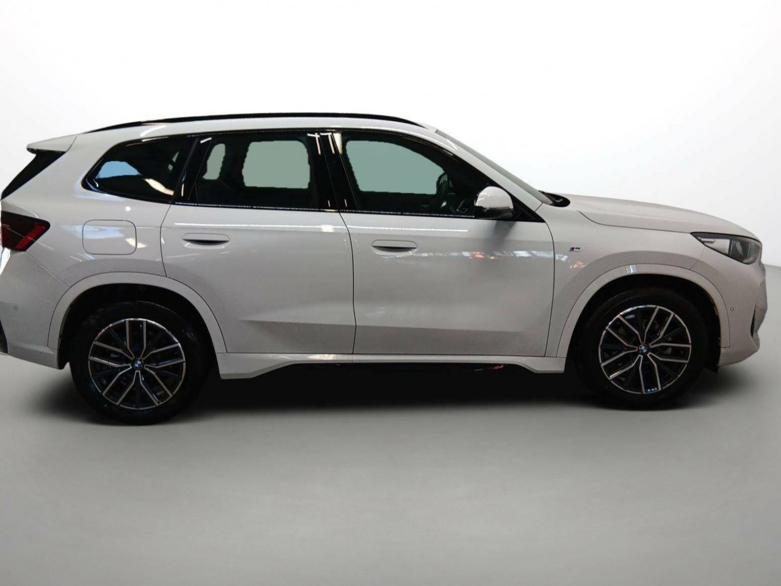 BMW - X1 U11 - #454198 - 32