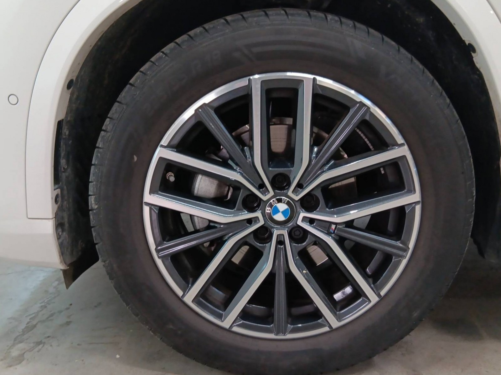 BMW - X1 U11 - #454198 - 23