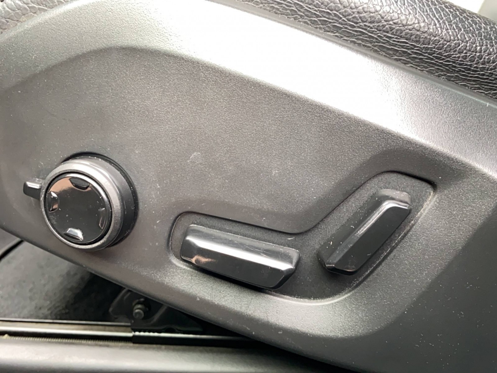 VOLVO - XC60 - #509220 - 21